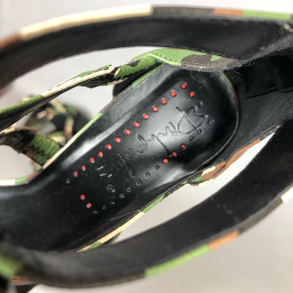 Pink Palms Camouflage Spike Buckle Ankle Wrap Block Rivets Wedge Sandals Size 7 - Picture 8 of 16